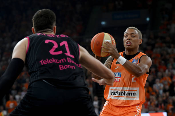 无论是赛场 无论是赛场