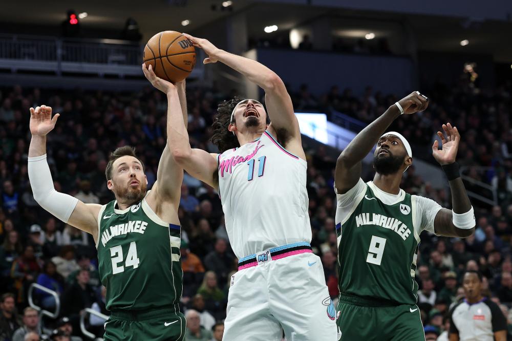 主场上座人 主场上座人