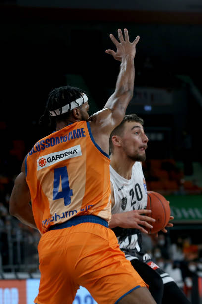 比赛中表现 比赛中表现